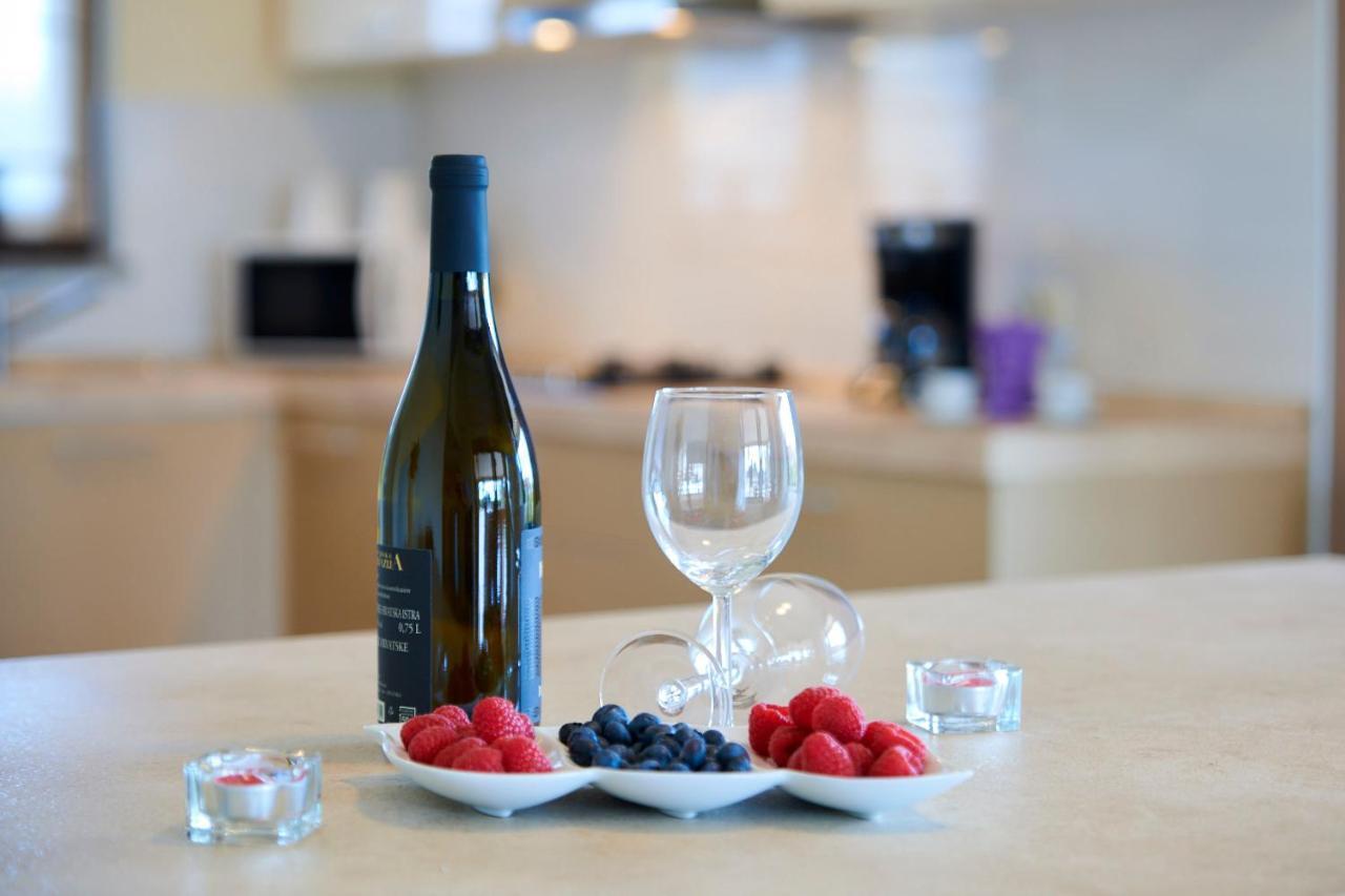 Villa Bartona For 8 Persons With Private Swimmingpool プーラ エクステリア 写真
